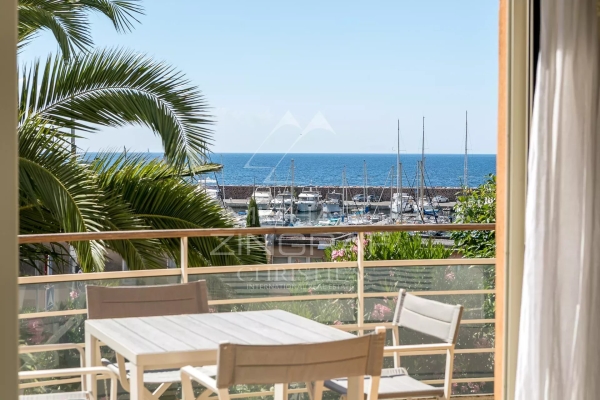 Appartement de luxe à vendre à Théoule-sur-Mer, 1 195 000 €, Photo 1