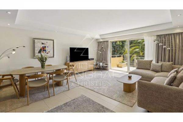 Luxury Apartment for sale in Théoule-sur-Mer, 1 195 000 €, Photo 2