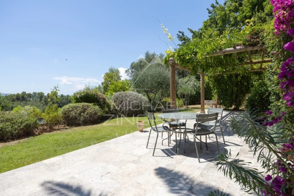 Luxury House for sale in Châteauneuf-Grasse, 2 250 000 €, Photo 3