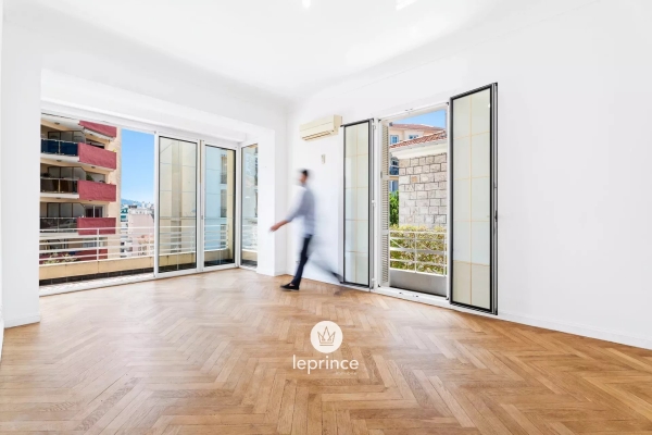 Appartement de luxe à vendre à Nice, 475 000 €, Photo 1