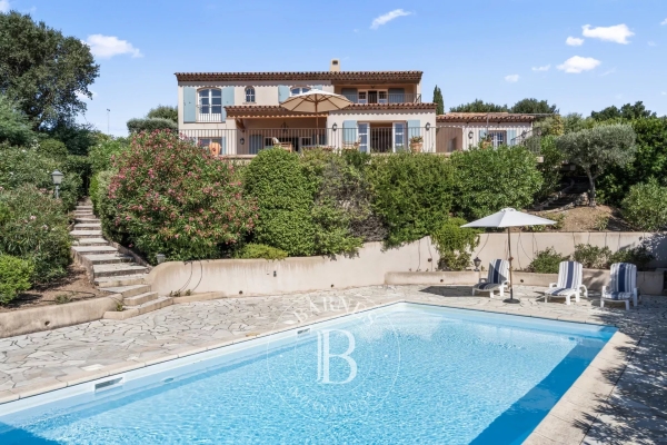 Maison de luxe à vendre à Les Issambres, 2 290 000 €, Photo 1