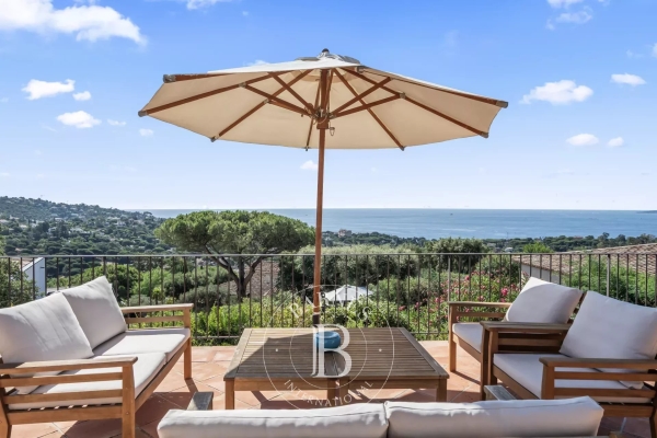 Maison de luxe à vendre à Les Issambres, 2 490 000 €, Photo 2