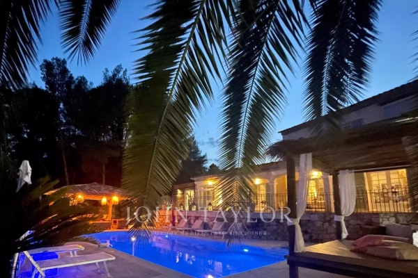 Maison de luxe à vendre à Le Rouret, 1 790 000 €, Photo 1