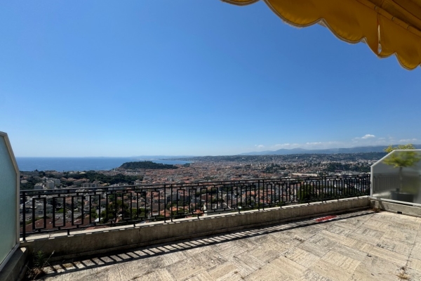 Luxury Apartment for sale in Nice, 650 000 €, Photo 1