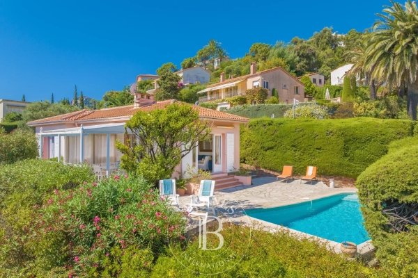 Maison de luxe à vendre à Théoule-sur-Mer, 880 000 €, Photo 3