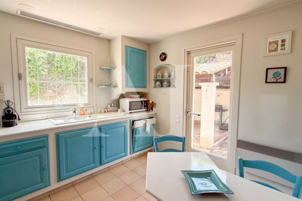 Maison de luxe à vendre à Le Golfe Juan, 850 500 €, Photo 6