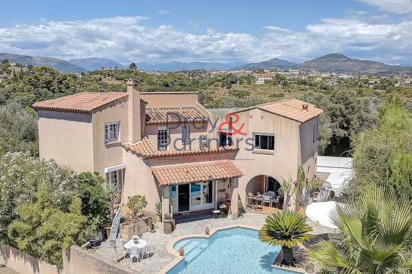 Luxury House for sale in Nice, 1 280 000 €, Photo 1