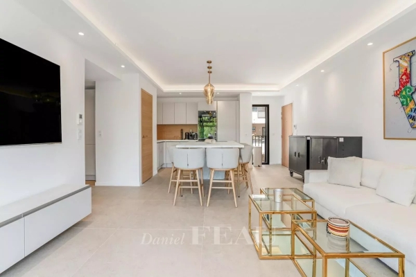 Appartement de luxe à vendre à Saint-Tropez, 1 950 000 €, Photo 4