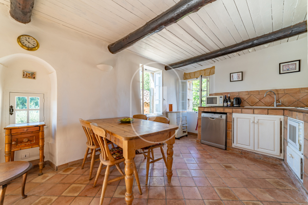 Luxury House for sale in La Capelle-et-Masmolène, 650 000 €, Photo 6