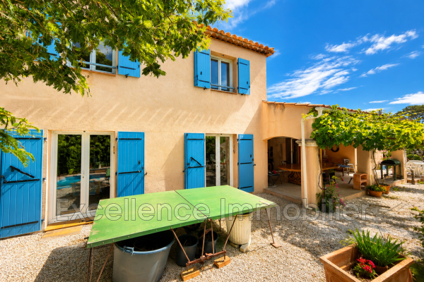 Maison de luxe à vendre à Les Issambres, 1 090 000 €, Photo 2