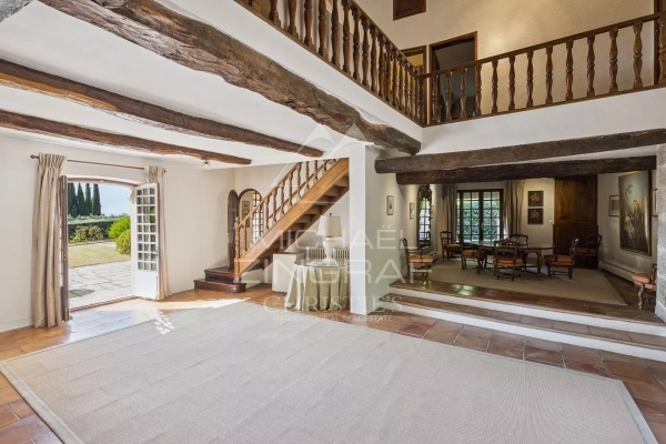 Maison de luxe à vendre à Aups, 1 320 000 €, Photo 3