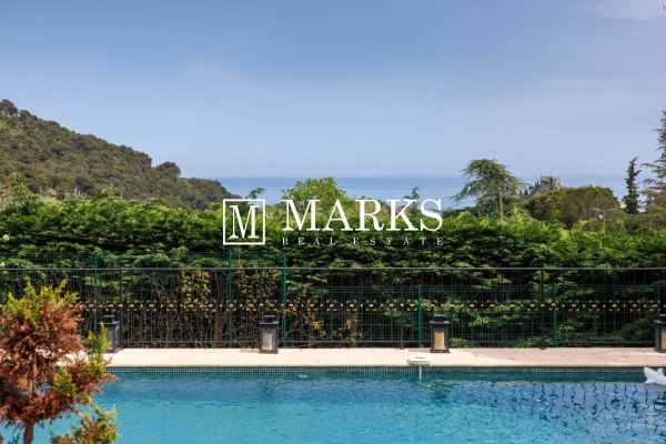Maison de luxe à vendre à Èze, 3 900 000 €, Photo 1