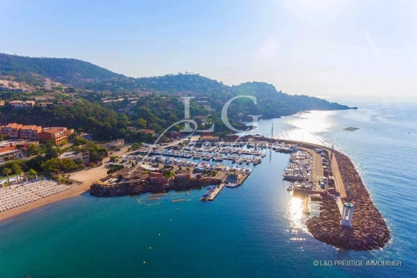 Appartement de luxe à vendre à Théoule-sur-Mer, 330 000 €, Photo 2