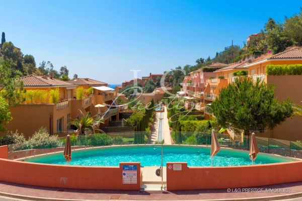 Appartement de luxe à vendre à Théoule-sur-Mer, 330 000 €, Photo 3