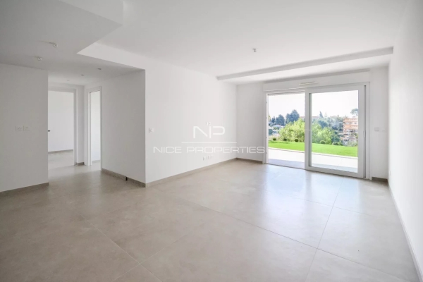 Luxury Apartment for sale in Roquebrune-Cap-Martin, 595 000 €, Photo 3