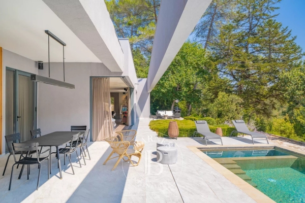 Maison de luxe à vendre à Valbonne, 2 950 000 €, Photo 3