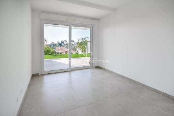 Luxury Apartment for sale in Roquebrune-Cap-Martin, 595 000 €, Photo 4