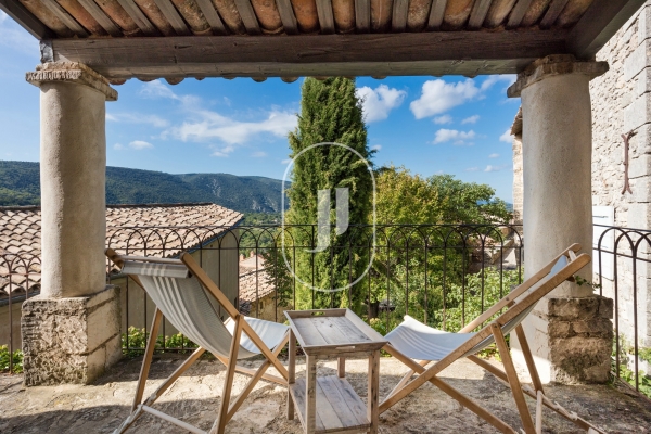 Maison de luxe à vendre à Bonnieux, 775 000 €, Photo 1
