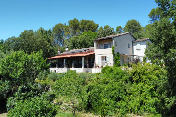 Maison de luxe à vendre à Draguignan, 750 000 €, Photo 1