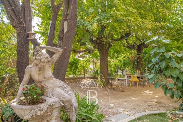 Maison de luxe à vendre à Grasse, 980 000 €, Photo 2