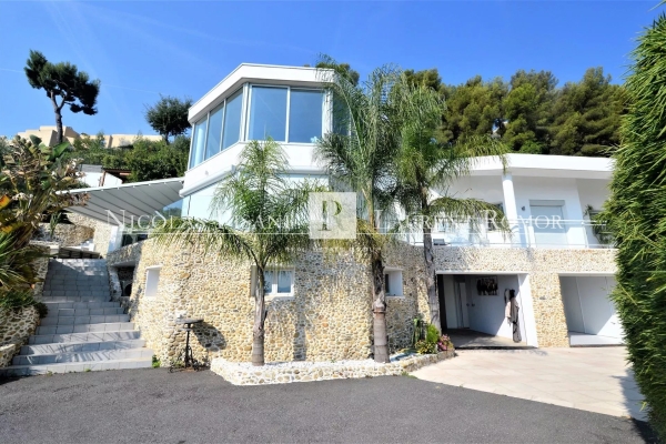 Maison de luxe à vendre à Roquebrune-Cap-Martin, 3 950 000 €, Photo 2