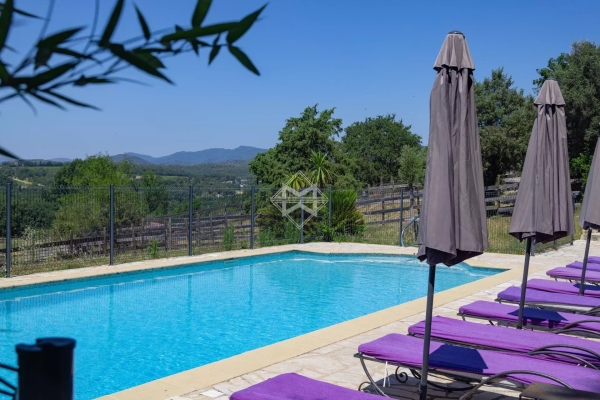 Luxury House for sale in Fayence, 1 580 000 €, Photo 2