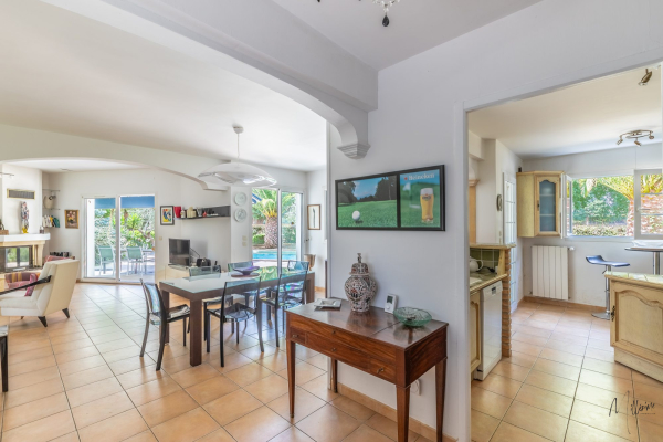 Maison de luxe à vendre à Bassussarry, 840 000 €, Photo 5
