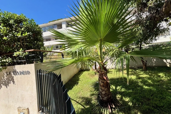 Appartement de luxe à vendre à Cannes, 300 000 €, Photo 1