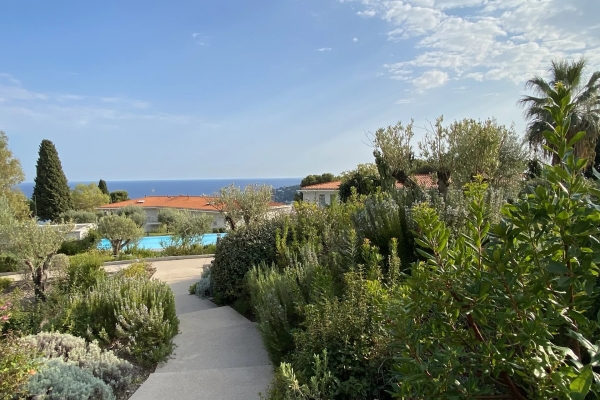 Appartement de luxe à vendre à Roquebrune-Cap-Martin, 600 000 €, Photo 1