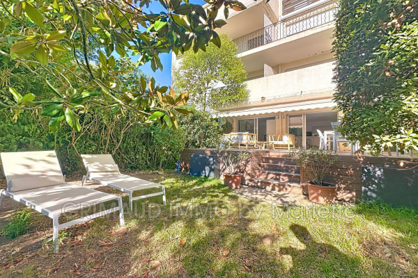 Appartement de luxe à vendre à Saint-Tropez, 1 199 000 €, Photo 1