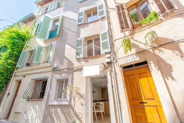 Appartement de luxe à vendre à Antibes, 630 000 €, Photo 1