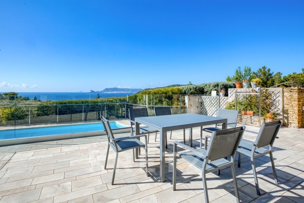 Maison de luxe à vendre à Saint-Cyr-sur-Mer, 2 000 000 €, Photo 2