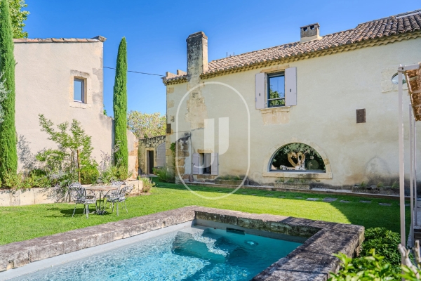 Maison de luxe à vendre à Mouriès, 1 295 000 €, Photo 2