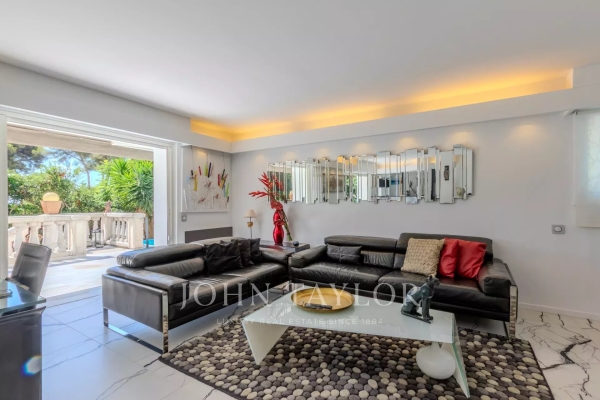 Luxury House for sale in Cap d'Antibes, 2 300 000 €, Photo 4