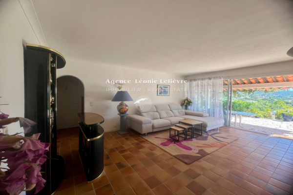 Luxury House for sale in Les Issambres, 645 000 €, Photo 4