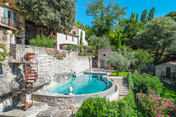 Luxury House for sale in Ménerbes, 3 370 000 €, Photo 1