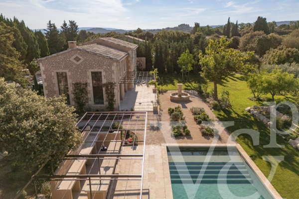 Maison de luxe à vendre à Eygalières, 4 700 000 €, Photo 1