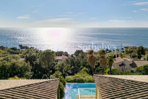 Luxury House for sale in Anthéor, 2 680 000 €, Photo 2