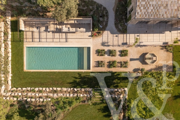 Maison de luxe à vendre à Eygalières, 4 700 000 €, Photo 2