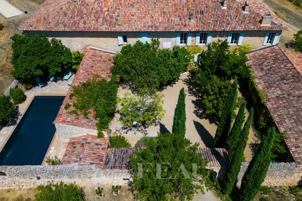 Maison de luxe à vendre à Manosque, 2 250 000 €, Photo 1