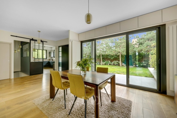 Maison de luxe à vendre à La Celle-Saint-Cloud, 1 795 000 €, Photo 1