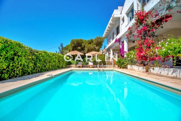 Luxury House for sale in Les Issambres, 2 850 000 €, Photo 1