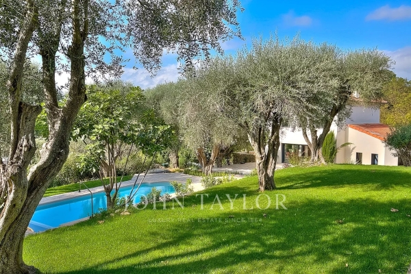 Maison de luxe à vendre à Mougins, 2 200 000 €, Photo 1