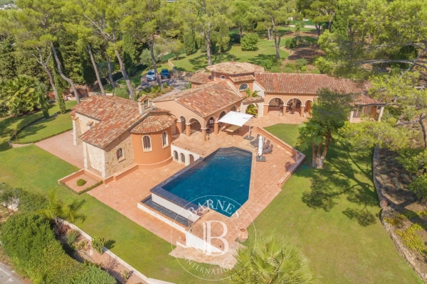 Maison de luxe à vendre à Cannes, 6 950 000 €, Photo 1