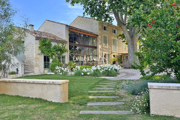 Maison de luxe à vendre à Boulbon, 2 120 000 €, Photo 2