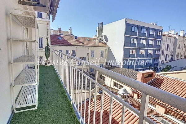 Appartement de luxe à vendre à Cannes, 750 000 €, Photo 2