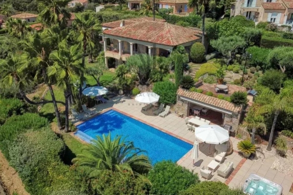 Maison de luxe à vendre à Grimaud, 2 600 000 €, Photo 2