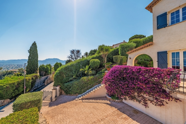 Luxury House for sale in Mandelieu-la-Napoule, 3 190 000 €, Photo 2