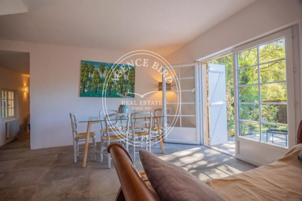 Luxury House for sale in Grimaud, 930 000 €, Photo 5