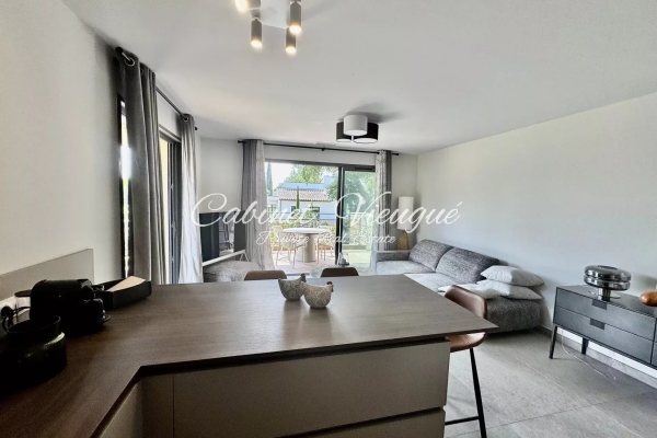 Luxury Apartment for sale in Grimaud, 1 065 000 €, Photo 6